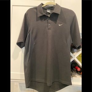 Men’s Nike Dri-Fit Shirt (M).
